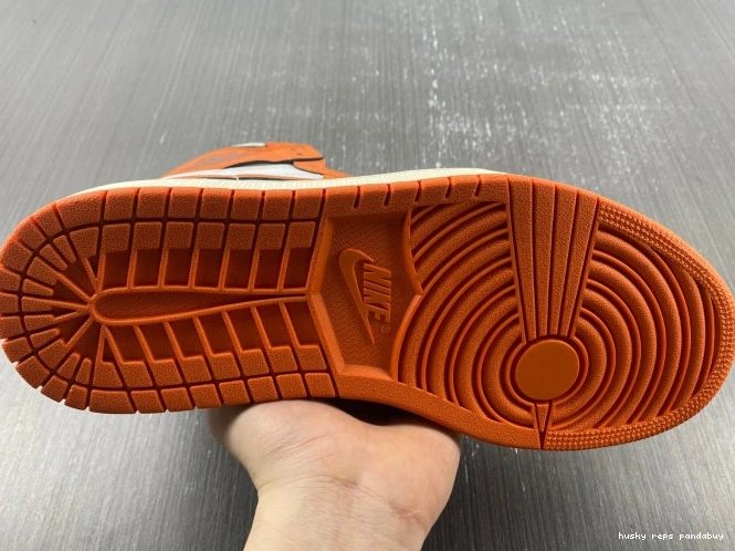 Cheap Husky OG Air High Jordan 1 DO9369-101 WMNS Starfish 0726
